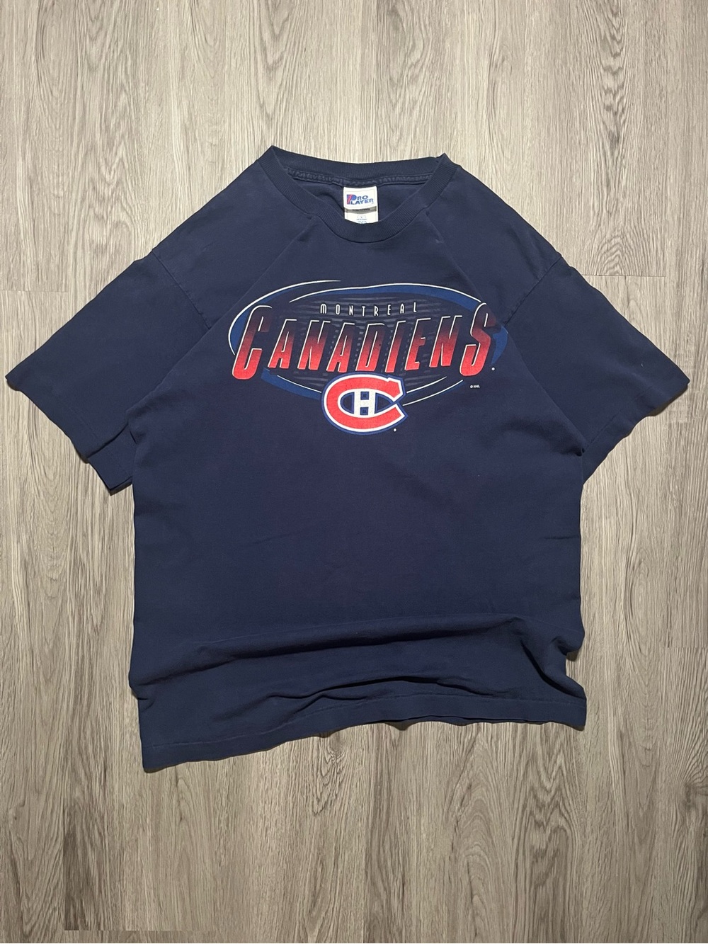 90s vintage Pro Player Montréal Canadiens NHL hockey logo graphic single stitch